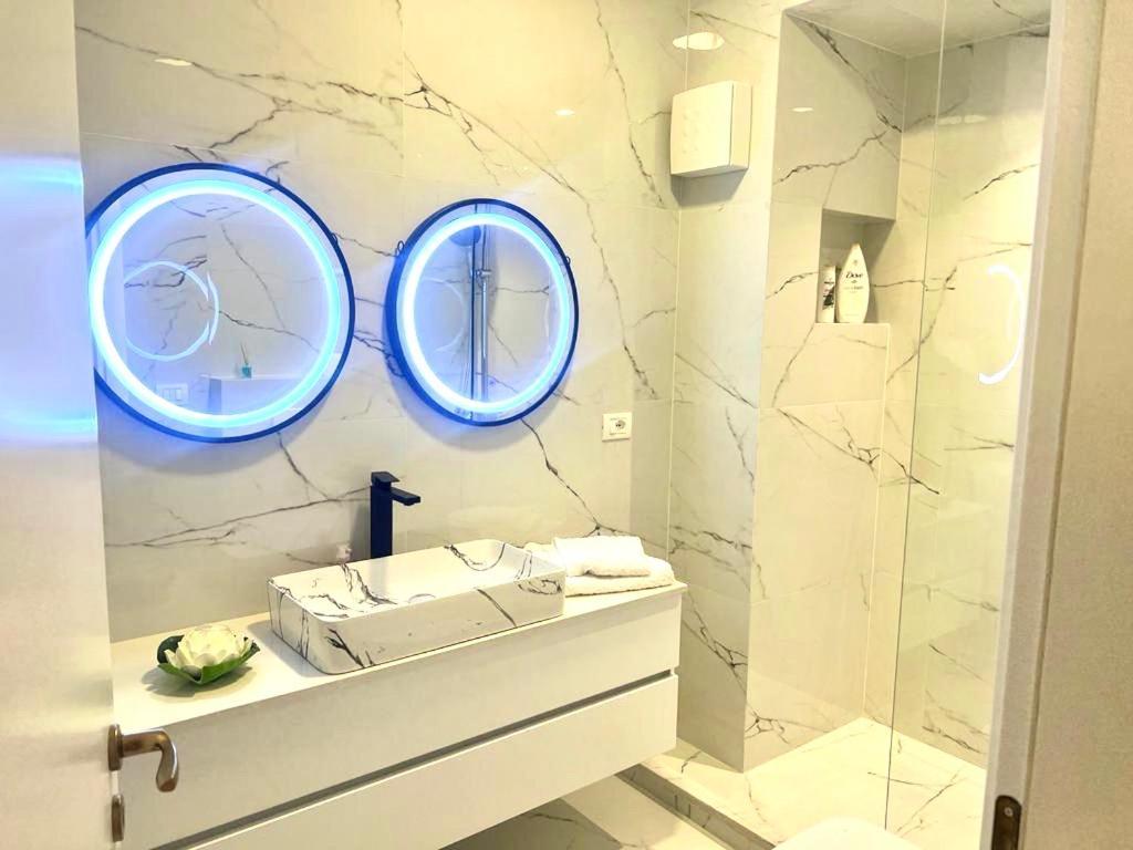 Durres Currila Modern Luxury Stunning Beach Views Exteriér fotografie