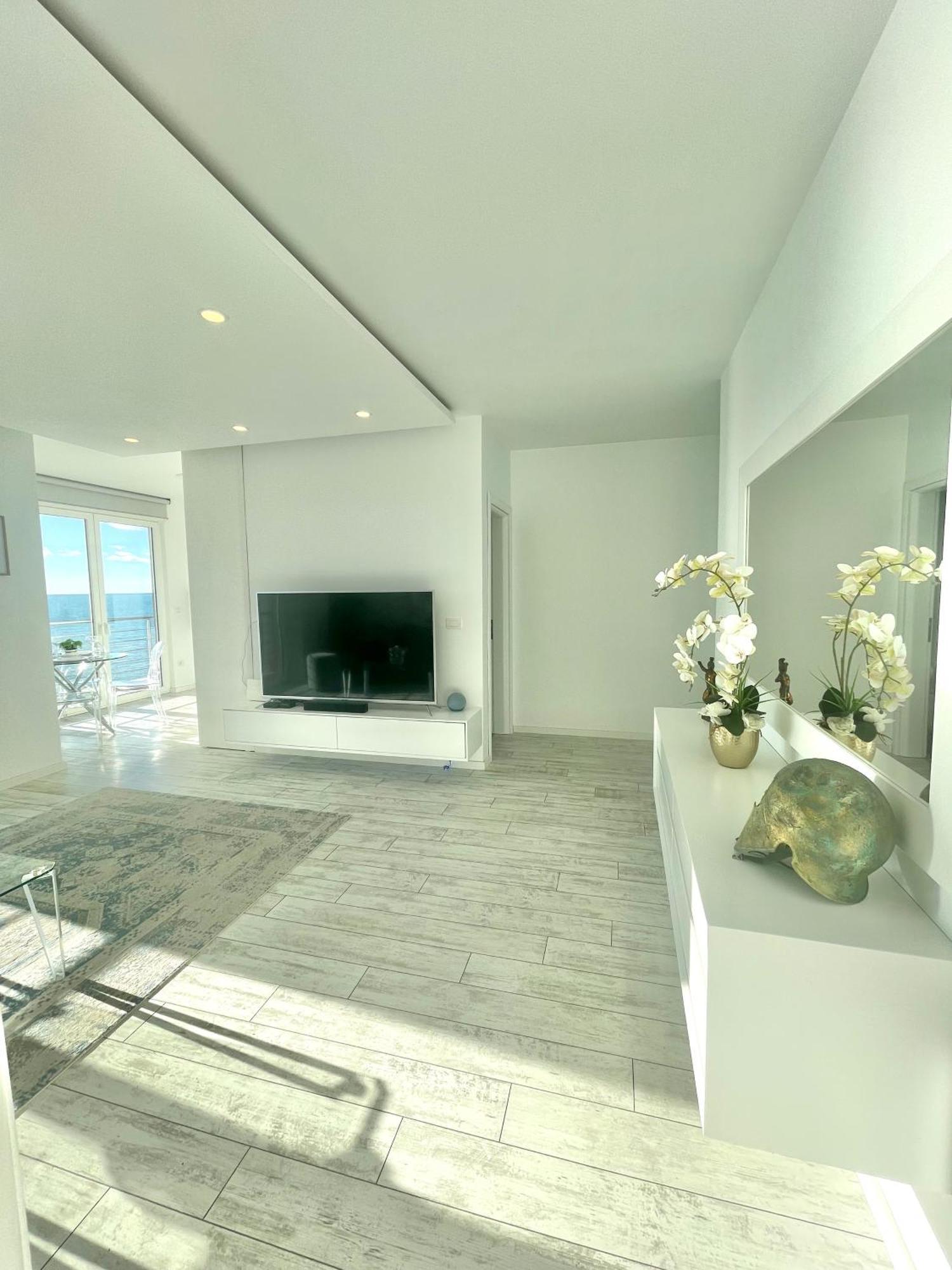 Durres Currila Modern Luxury Stunning Beach Views Exteriér fotografie